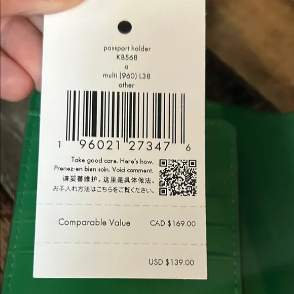 Kate Spade Watermelon passport holder/cover NWT - Picture 3 of 9